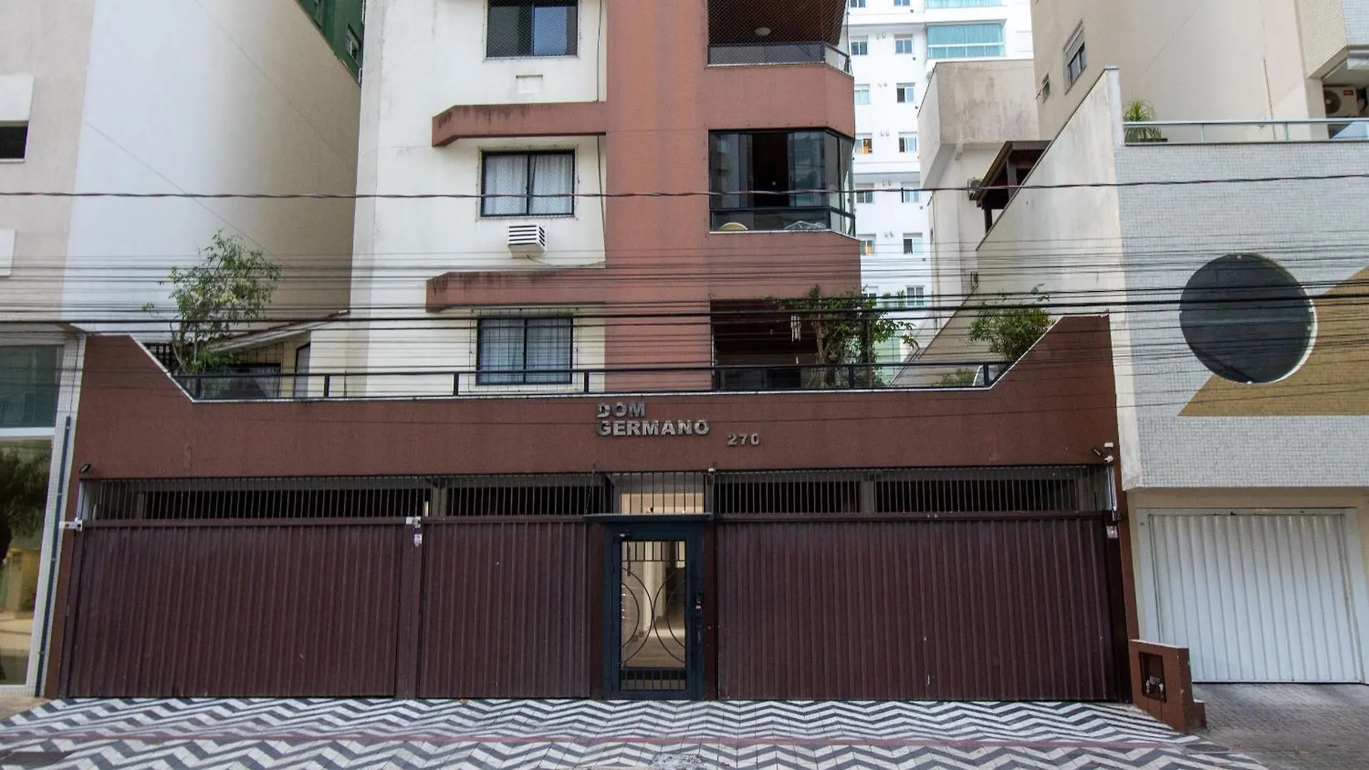 Dge92 - Elegante, 2 Dorm, Churrasqueira Na Sacada Balneário Camboriú Brazília